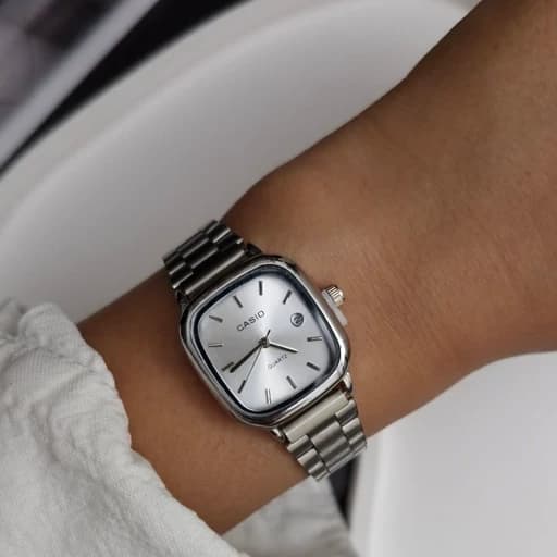 ساعت مچی زنانه کاسیو اولدمانی CASIO موتور ژاپن تمام نقره ای