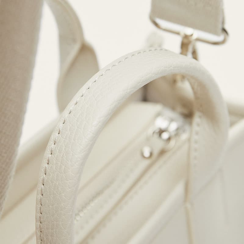 کیف دستی زنانه استرادیواریوس مدل Mini Faux Leather Tote — تصویر ۴