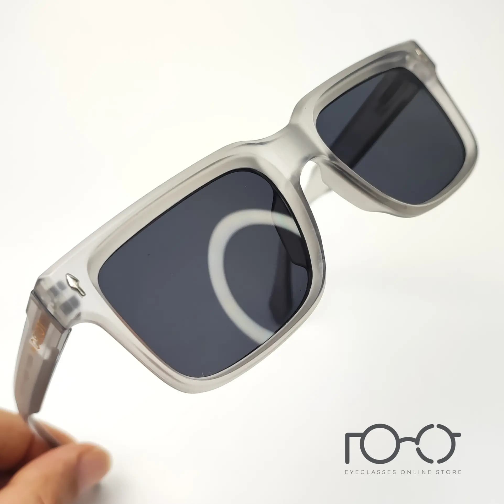 عینک آفتابی موسکات MOSCOT کائوچو کد YS-1080 رنگ طوسی با لنز دودی — تصویر ۶