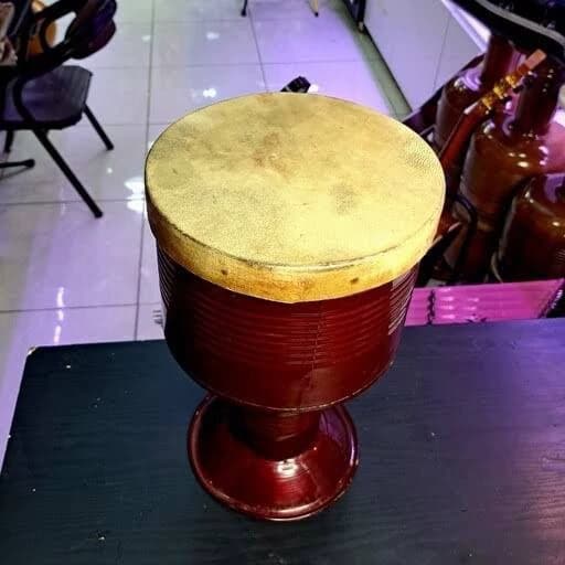تنبک فلزی سبک و با دوام مناسب هنرجویان موسیقی سایز (بزرگ)