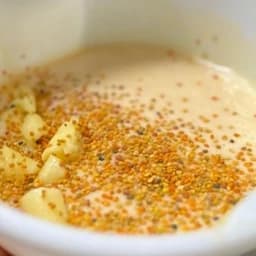 ژل رویال خالص 10 گرمی خام گرید A جایزه دار(30گرم عسل محلی)زنبور بومی فلات ایران فوق العاده باکیفیت زنبورستان ماهور اعلا — تصویر ۵
