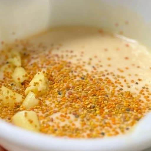 ژل رویال خالص 10 گرمی خام گرید A جایزه دار(30گرم عسل محلی)زنبور بومی فلات ایران فوق العاده باکیفیت زنبورستان ماهور اعلا — تصویر ۴