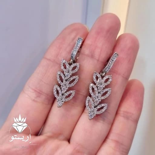 گوشواره نقره میکرو سوپرلوکس عیار 925 و آبکاری طلاسفید — تصویر ۲