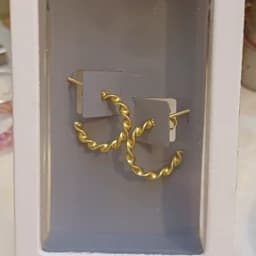 گوشواره نقره 925 روکش طلا کیفیت بالا M037 — تصویر ۳