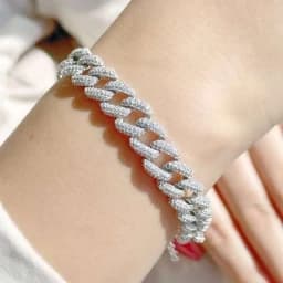 دستبند نقره زنانه کارتیر تمام نقره عیار 925 با روکش قوی طلا سفید عین طلا — تصویر ۳