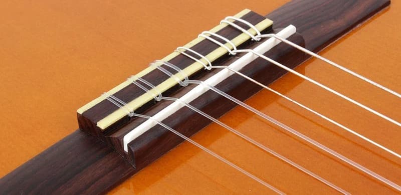 گیتار c40 طرح yamaha همراه با کیف ضدضربه و پیک(مضراب) و با ارسال فوری — تصویر ۷