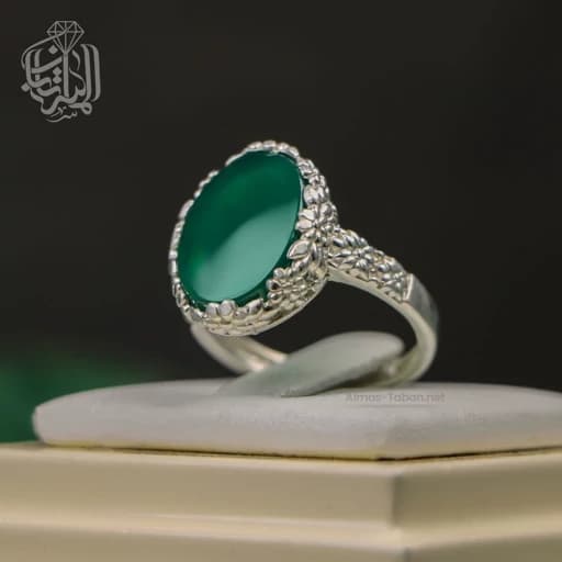 انگشتر نقره زنانه نگین عقیق سبز کد549