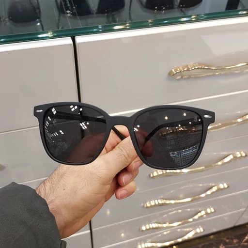 عینک آفتابی مردانه مارک اوگا مورل عدسی یووی استاندارد و پلاریزه(رنگ مشکی