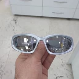 عینک افتابی اسپرت مارک بالنسیاگا (رنگ جیوه ای) — تصویر ۳
