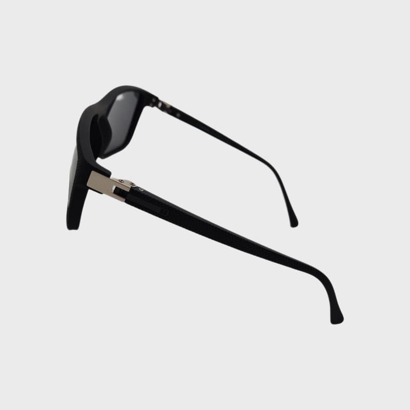 عینک آفتابی مورل مدل POLARIZED8210c1 — تصویر ۴