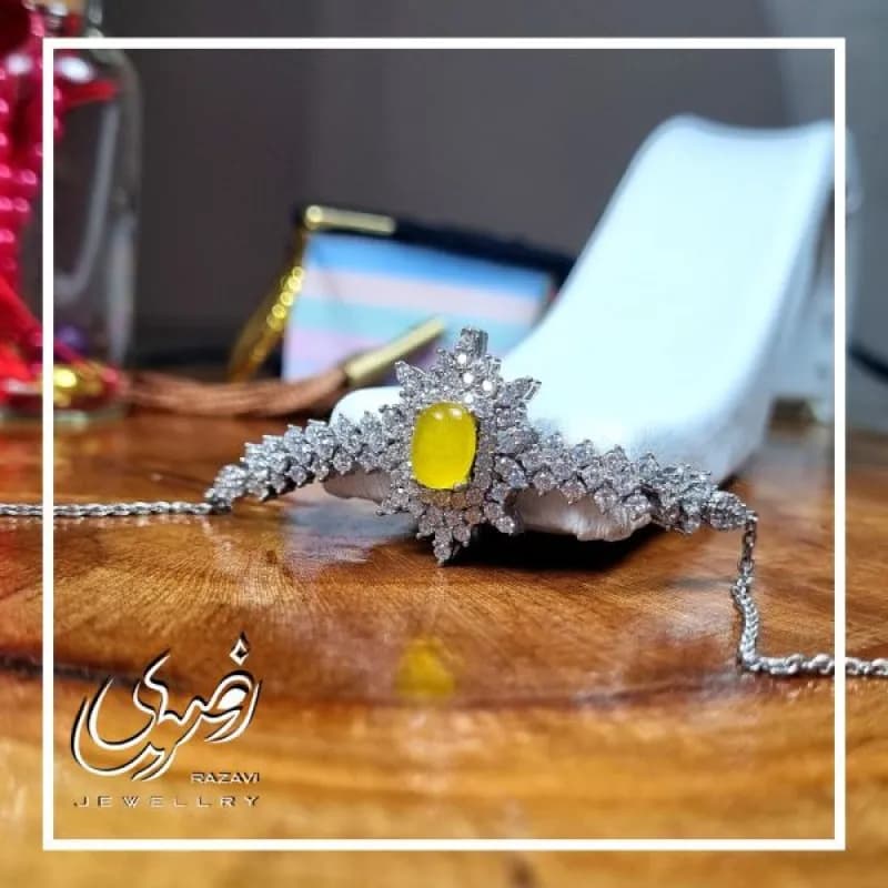 دستبند نقره زنانه طرح شکوه با نگین شرف الشمس — تصویر ۲