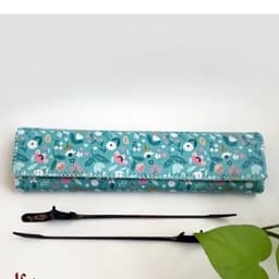 جعبه مضراب سنتور طرح گلدار رنگ فیروزه ای، چرم صنعتی، دارای باکس چوبی — تصویر ۳