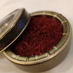 زعفران سوپر نگین اعلا خالص ((طرح خاتم)) 1 مثقالی (( 1 عدد )) — تصویر ۳