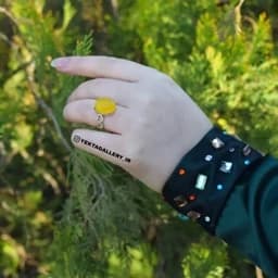 انگشتر نقره زنانه عقیق زرد شرف شمس تراش الماسی — تصویر ۳
