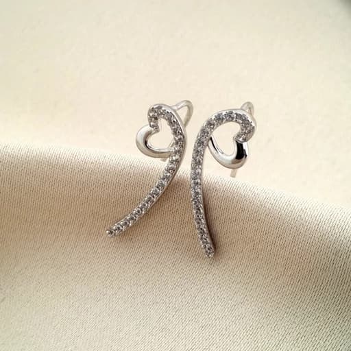 گوشواره قلب نگیندار ژوپینگ مدل X001126559