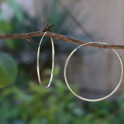 گوشواره نقره حلقه ای بسیار ظریف و شیک با وزن 2.39 گرم