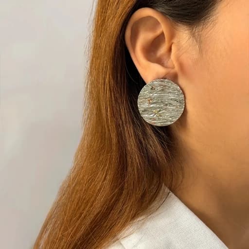 گوشواره نقره ای سکهای دفرمه استیل میخ نقره GO00148