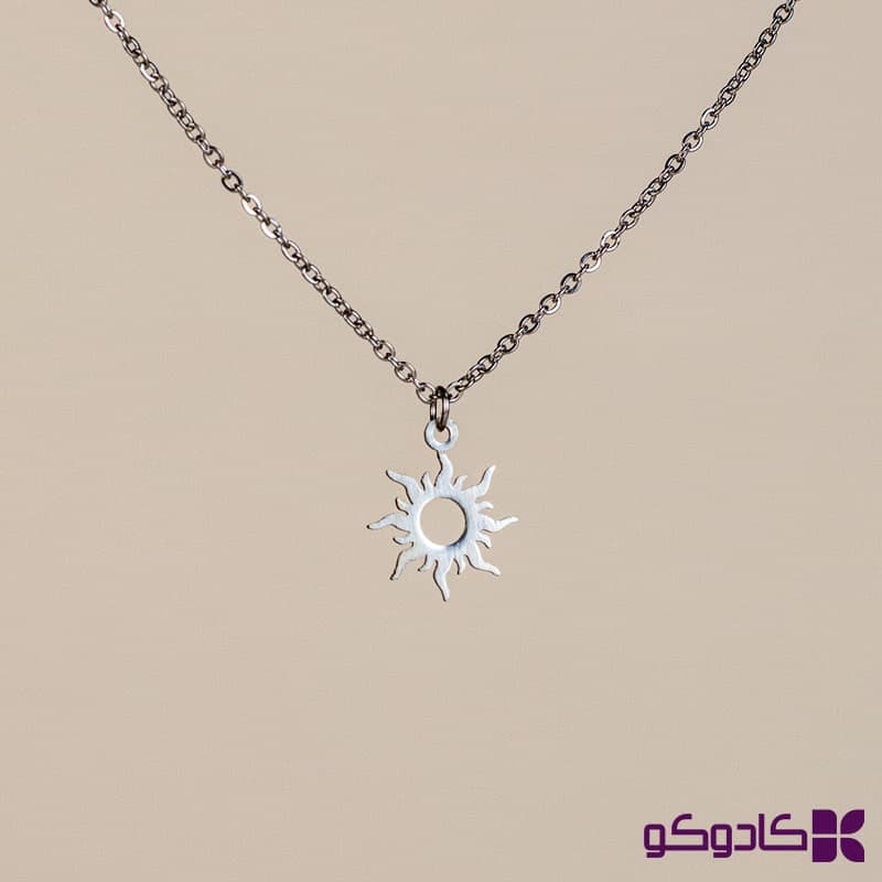 گردنبند مدل راپونزل استیل نقره ای - کادوکو — تصویر ۴
