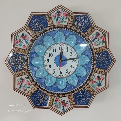 ساعت دیواری خاتم کاری اعلاء با صفحه مینا کاری روی مس و نقاشی مینیاتور سایز 42 سانتی متری
