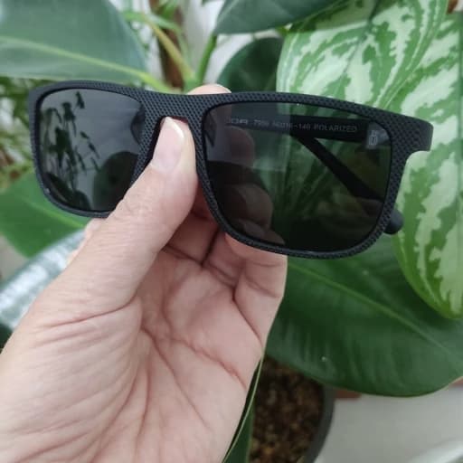 عینک آفتابی مردانه اوگا مورل OGA مدل 7906 دارای خاصیت پلاریزه و با استاندارد UV400