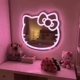 آینه دکوراتیو تارادکور طرح کیتی — تصویر ۳