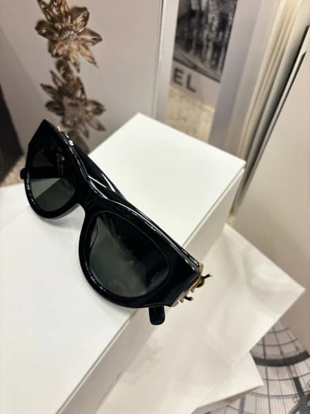 عینک آفتابی زنانه برند وای اس ال ( YSL ) مدل M94 | ساخت کشور چین (OEM BY CHINA) — تصویر ۲
