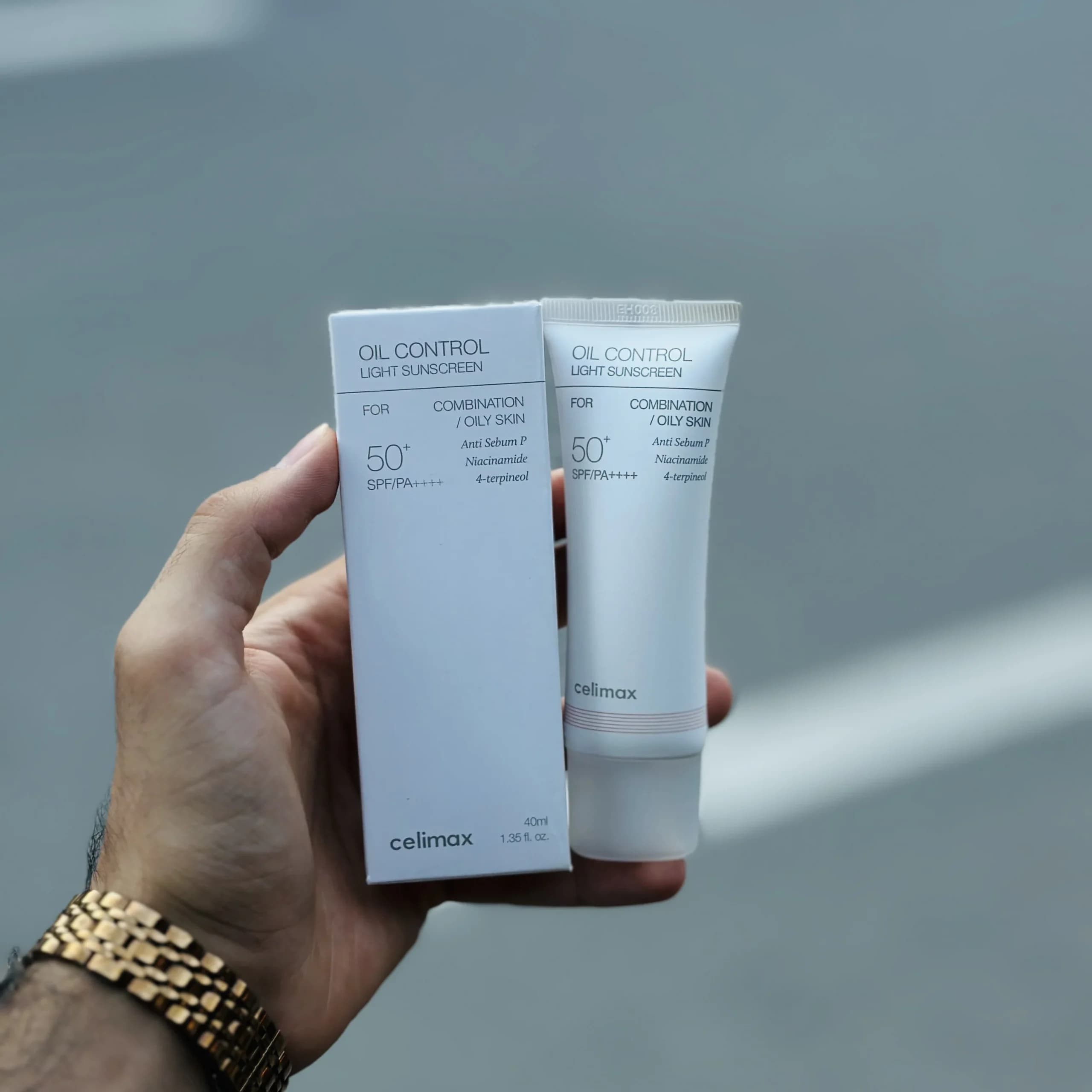 ضد آفتاب سلیمکس SPF 50 کنترل چربی حجم ۴۰ میل — تصویر ۴