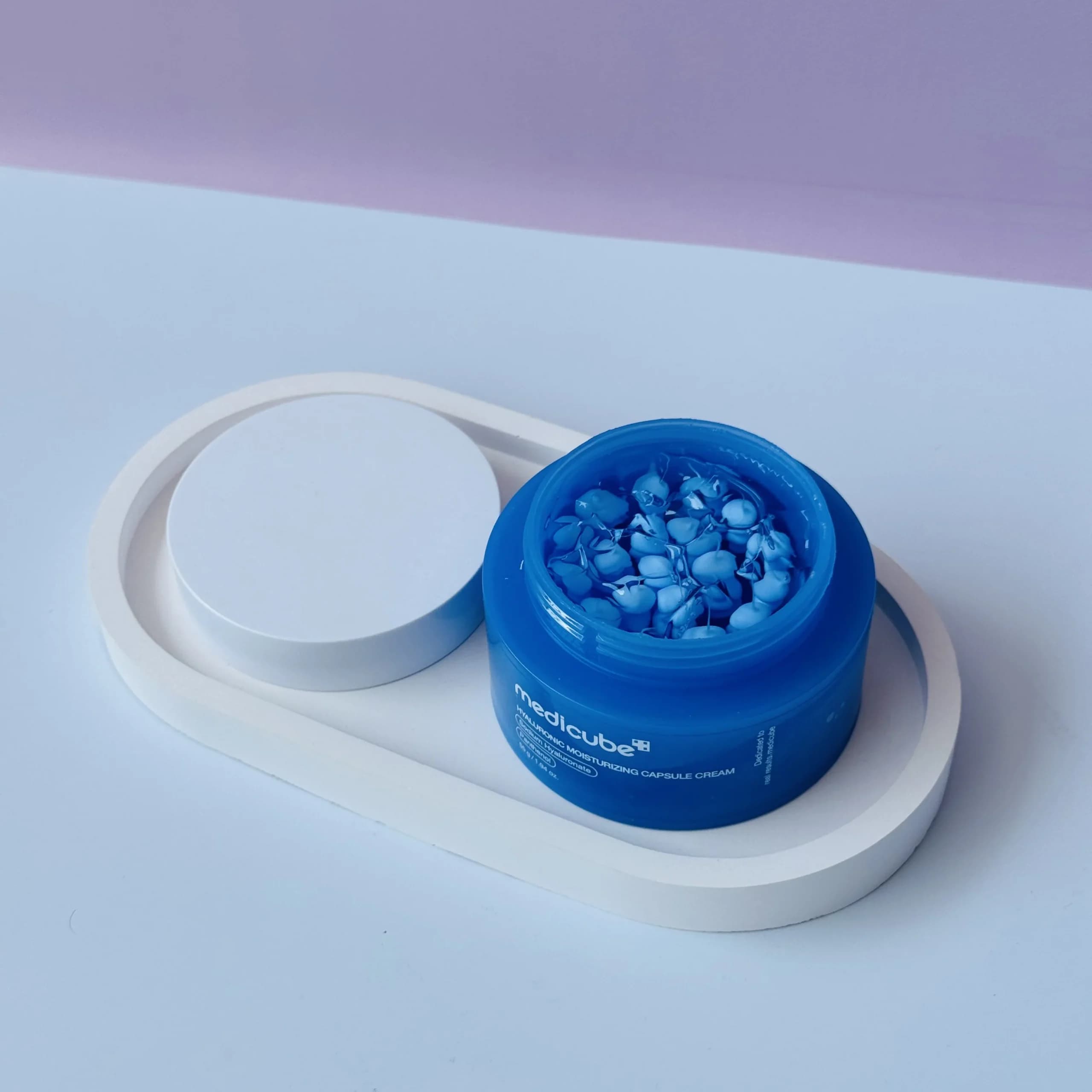 کرم کپسولی هیالورونیک اسید آبرسان مدی کیوب حجم ۵۵ میل Medicube — تصویر ۵