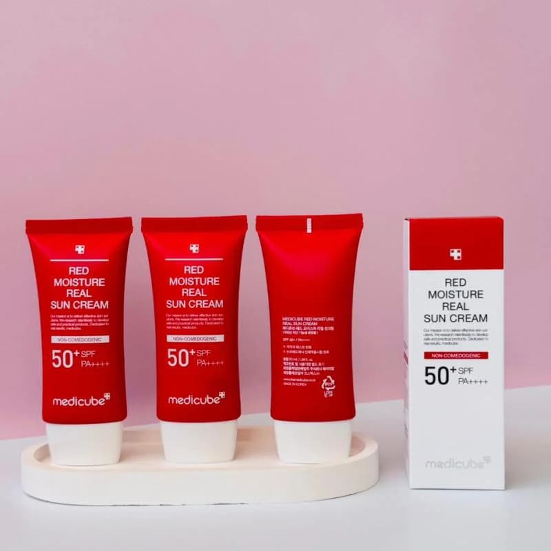 کرم ضد آفتاب مرطوب کننده مدی کیوب SPF50 Medicube — تصویر ۲