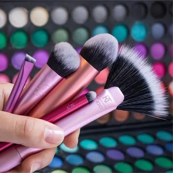 ست براش 5 عددی ریل تکنیک Real Techiniques Face Essentials — تصویر ۹