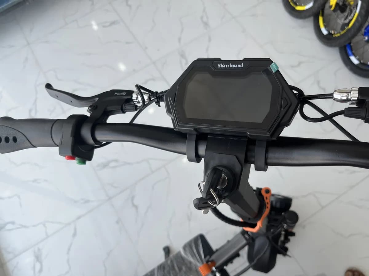 اسکوتر برقی 48 ولت وینر اسکای مدل M5PRO — تصویر ۳