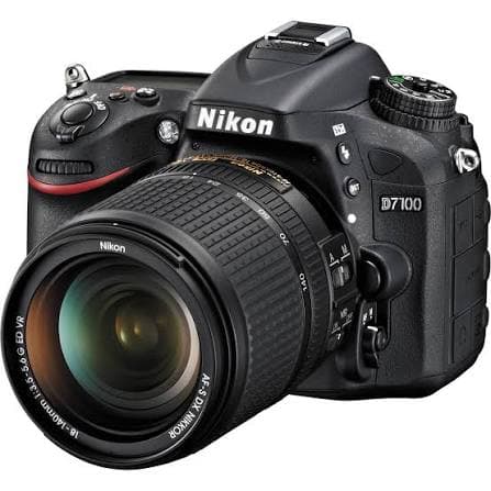 دوربین دیجیتال عکاسی نیکون Nikon D7100 18-140 mm – دست دوم در حد آکبند