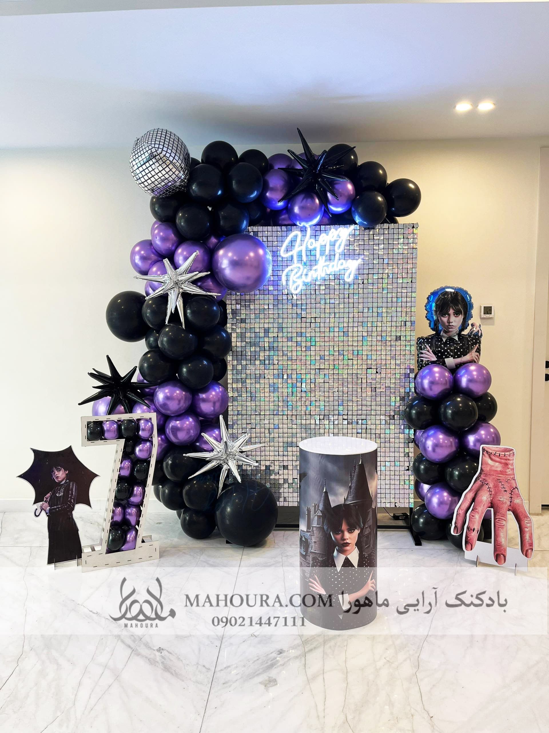 بادکنک آرایی تم تولد ونزدی طرح 2