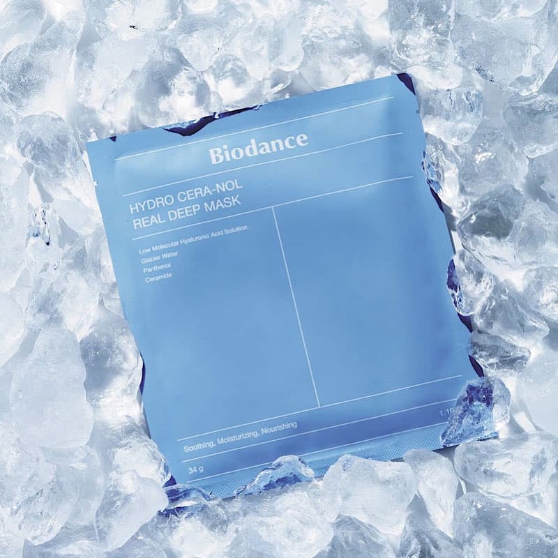 ماسک آبرسان و تقویت کننده بایودنس هیالورونیک اسید Biodance مدل آبی به صورت تکی — تصویر ۵