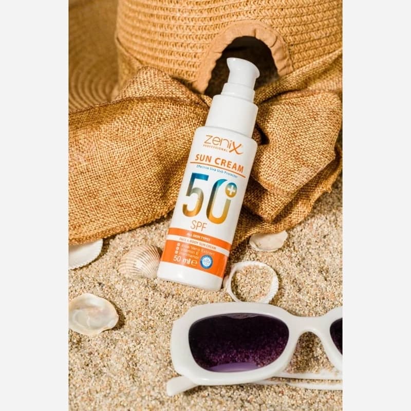 ضد آفتاب پمپی زنیکس Zenix با اس پی اف Spf 50 برای صورت و بدن حجم 50 میل — تصویر ۱۲