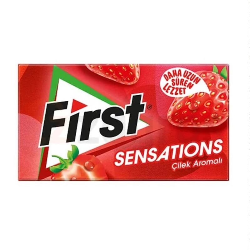 آدامس فرست با طعم توت فرنگی 27 گرم first