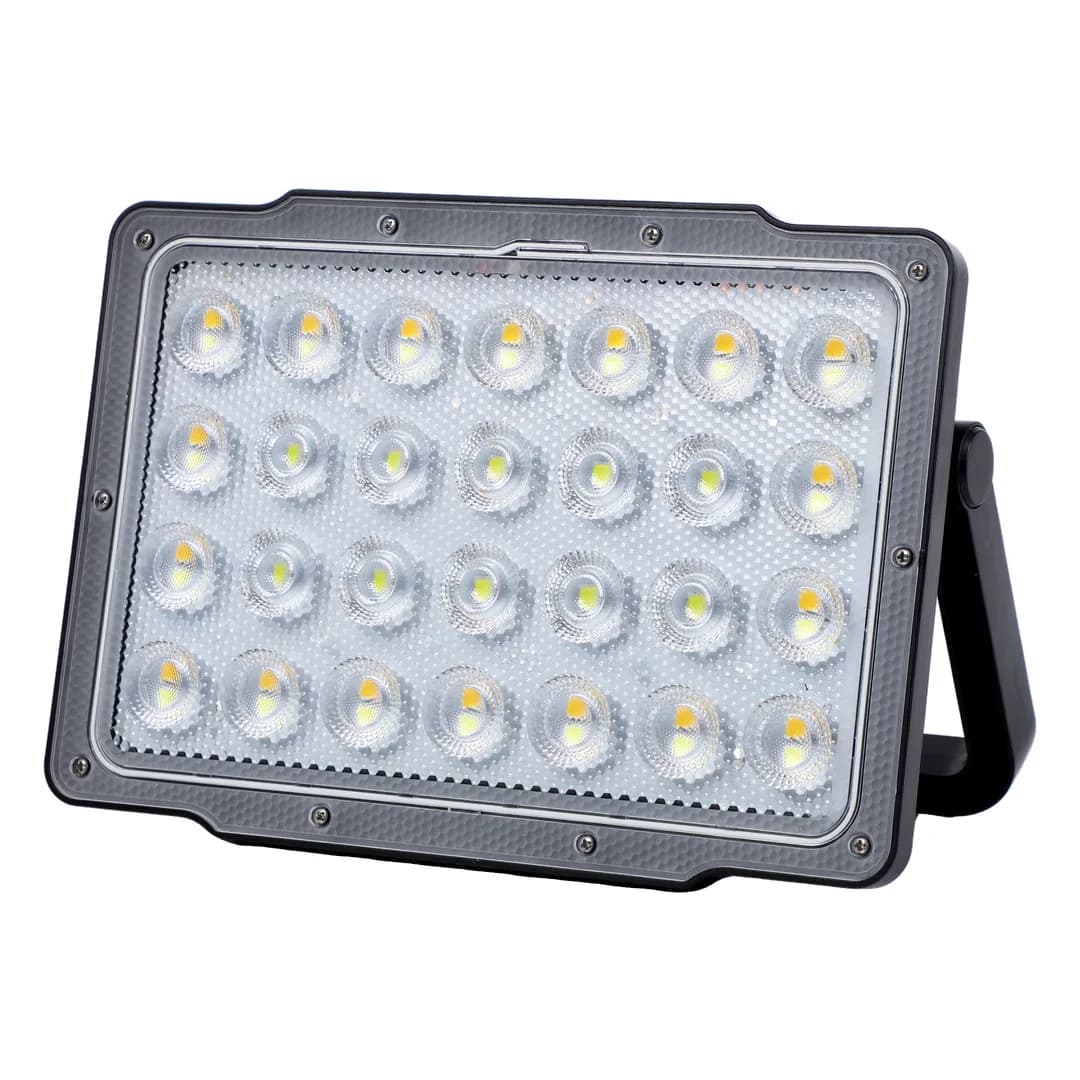 پروژکتور خورشیدی گرین لاین با باتری 7200 میلیآمپرساعت و 59 LED مدل GNFL14SOLLGBK