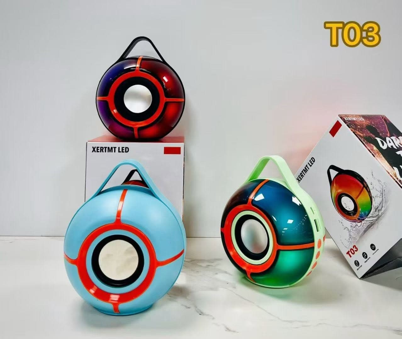 اسپیکر بلوتوثی قابل حمل XERTMT T03 با نورپردازی LED و توان 8 وات — تصویر ۶