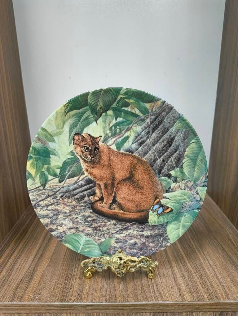 بشقاب کلکسیونی و کم یاب گربه قطر ۲۰ سانت «Jaguarundi» | امضای هنر حیات وحش
