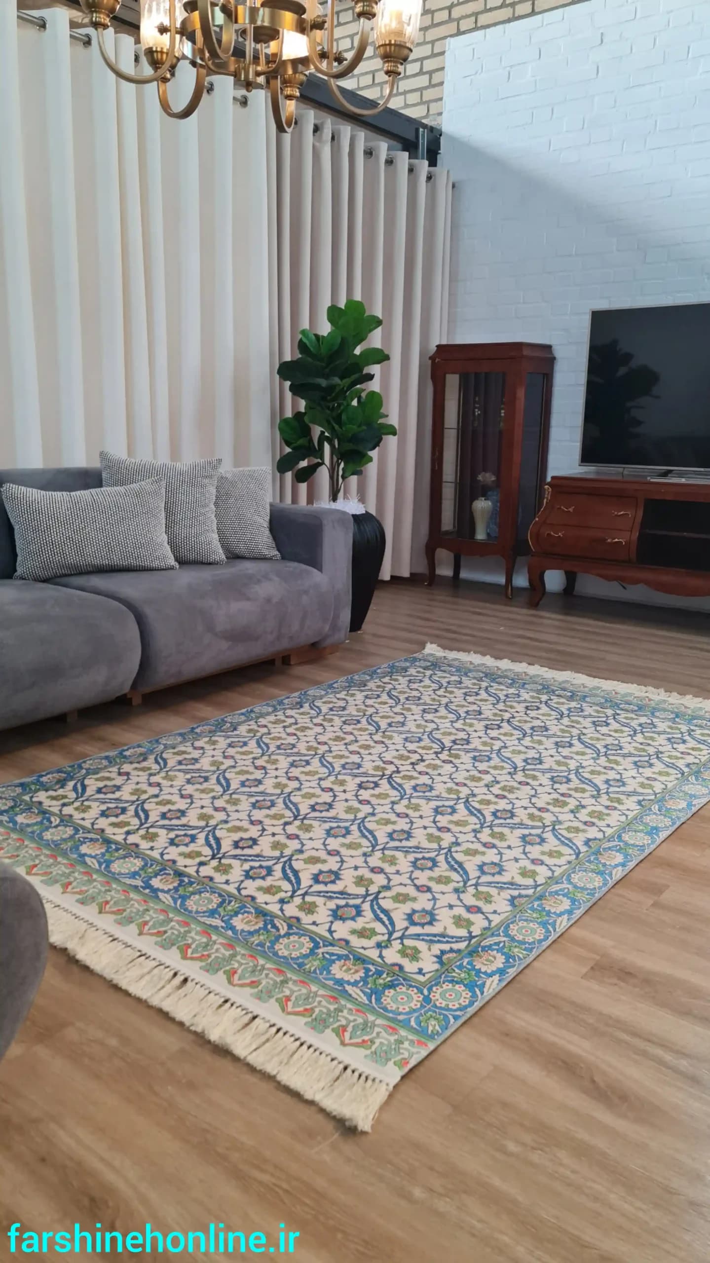 فرشینه سنتی طرح اسلیمی و ختایی — تصویر ۴
