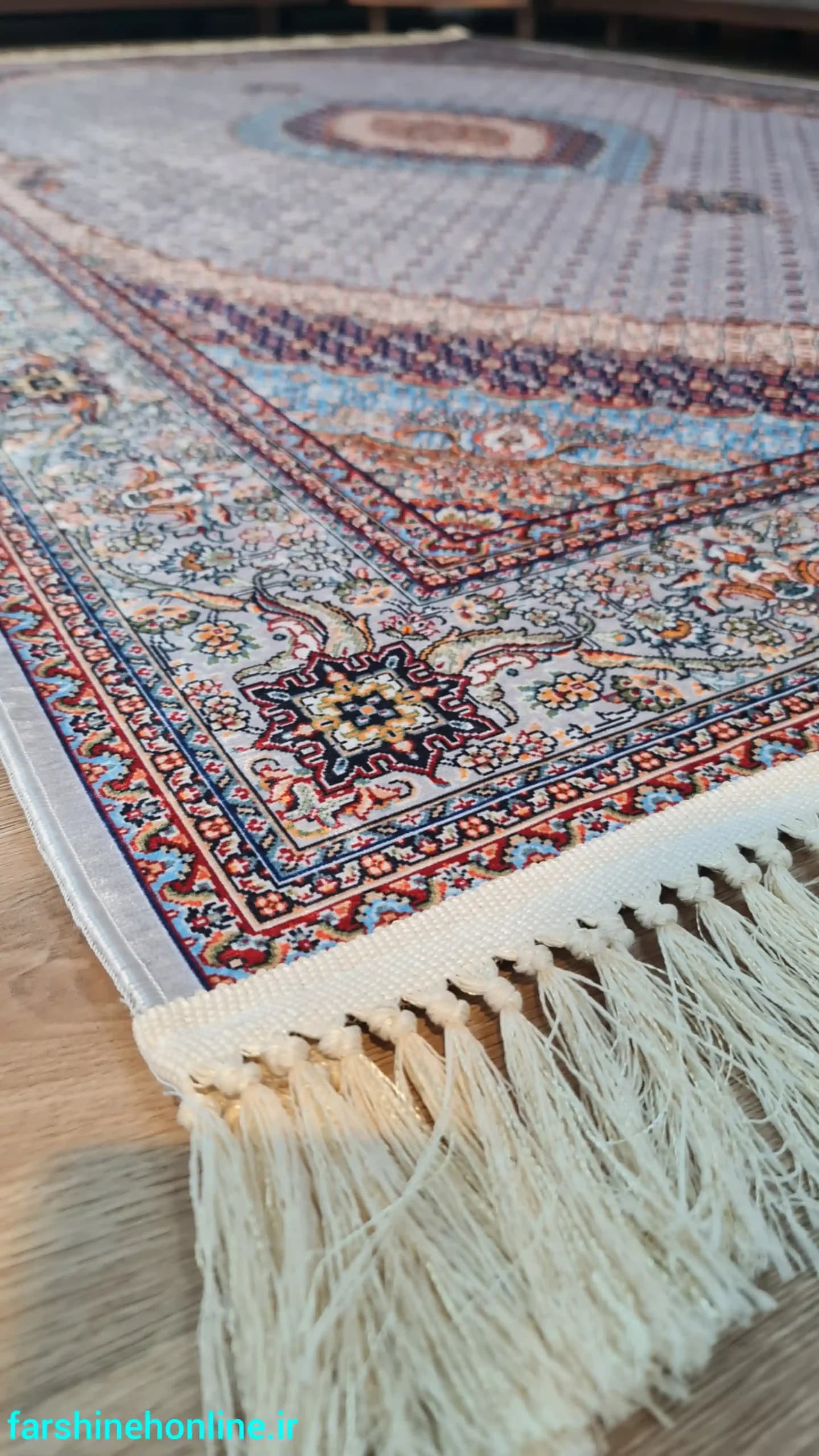 فرشینه سنتی طرح لچک و ترنج آبی طوسی | سبک، قابل شستشو و ضد لغزش — تصویر ۵