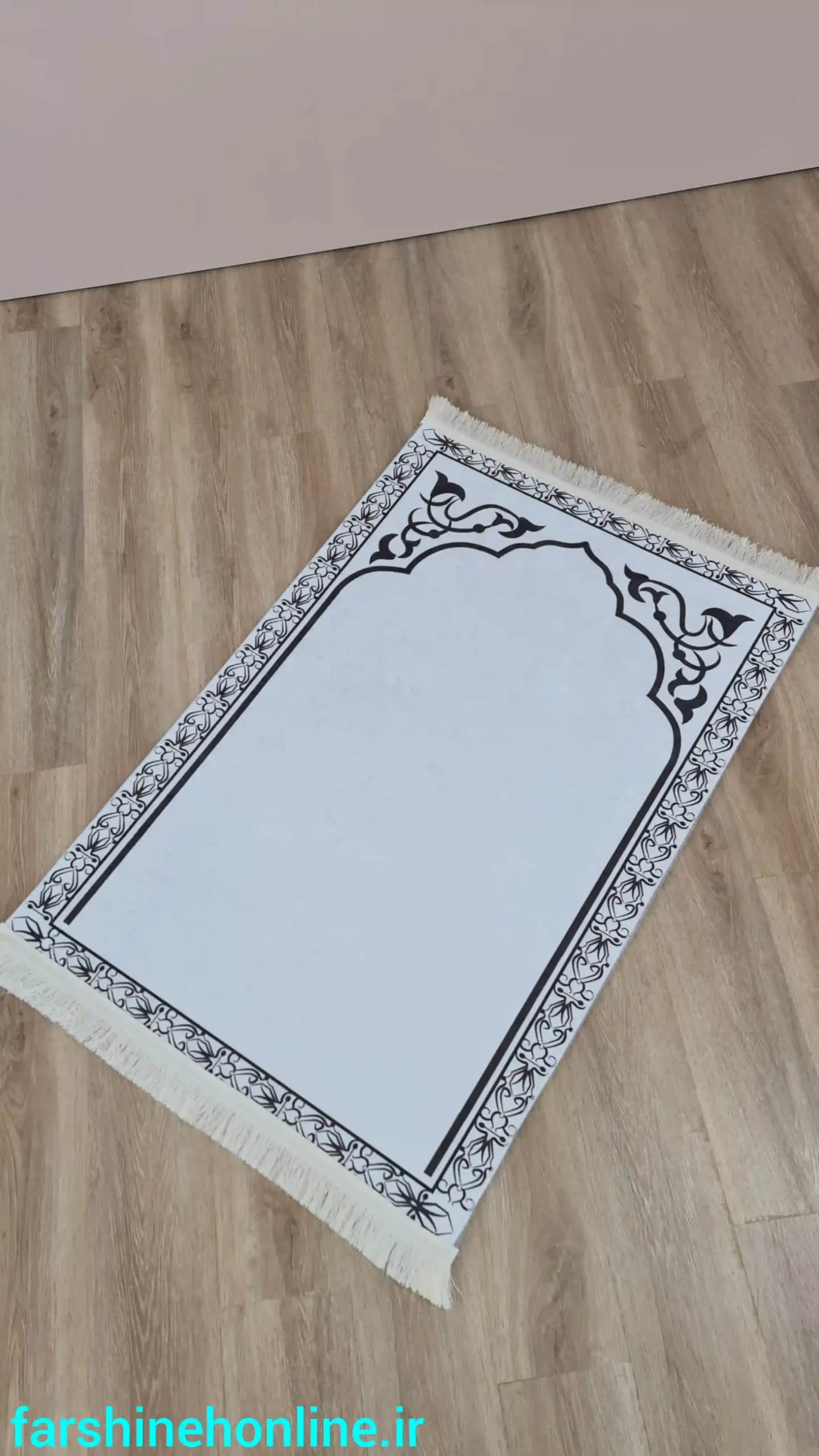 جانماز سفید و مشکی طرح اسلیمی ساده | فرشینه سجاده‌ای مسافرتی — تصویر ۱۱