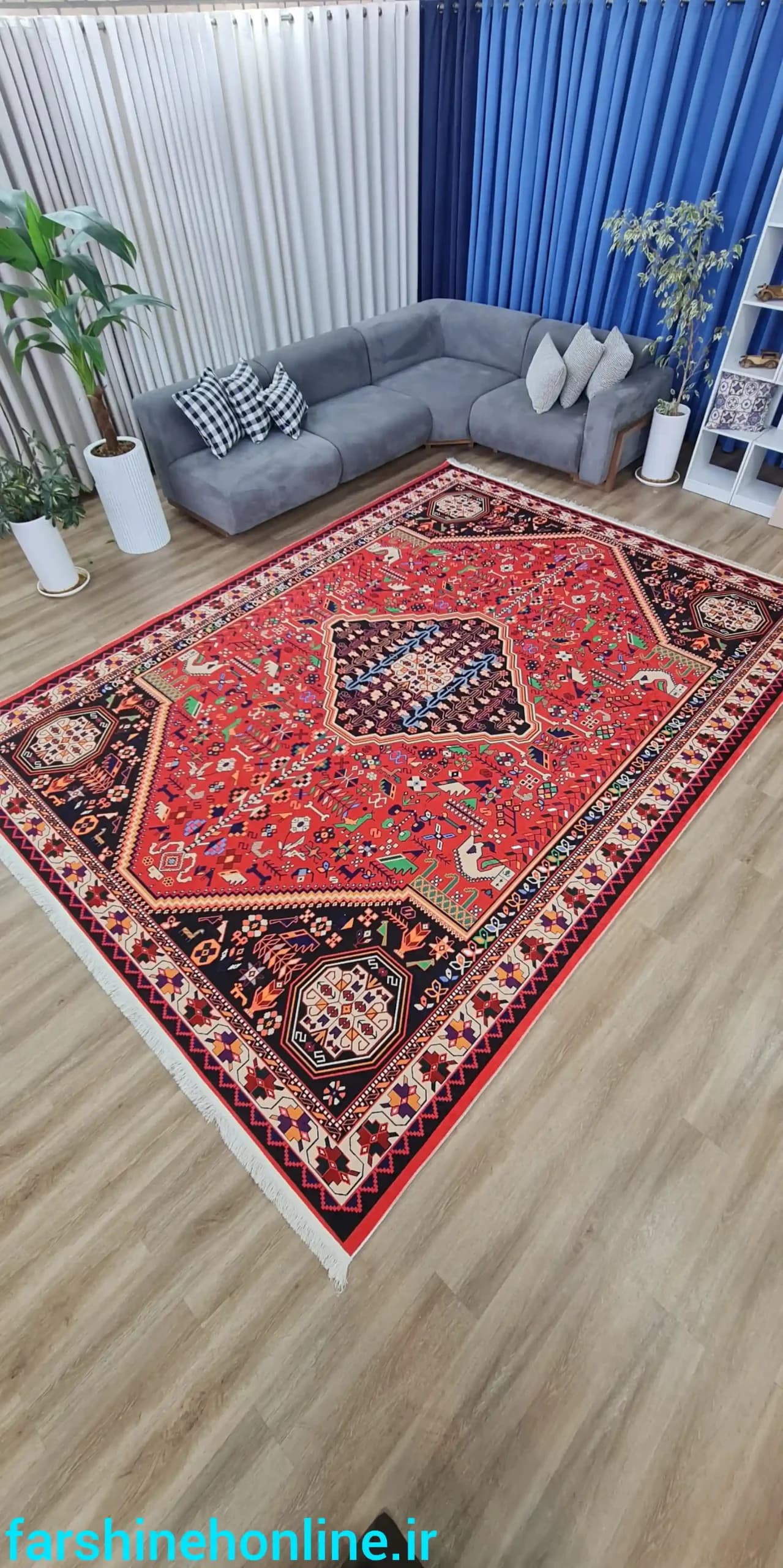 فرشینه چاپی طرح سنتی قشقایی | رنگ قرمز و مشکی — تصویر ۹
