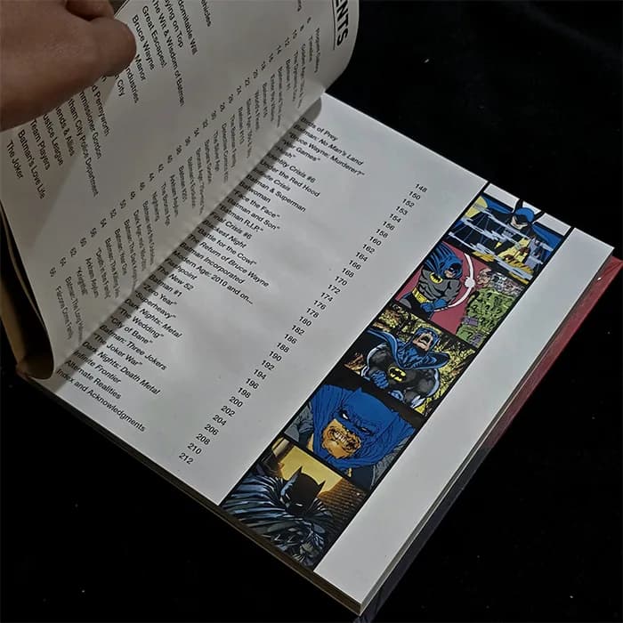 کتاب بتمن Batman: The Ultimate Guide — تصویر ۵