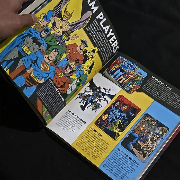 کتاب بتمن Batman: The Ultimate Guide — تصویر ۹