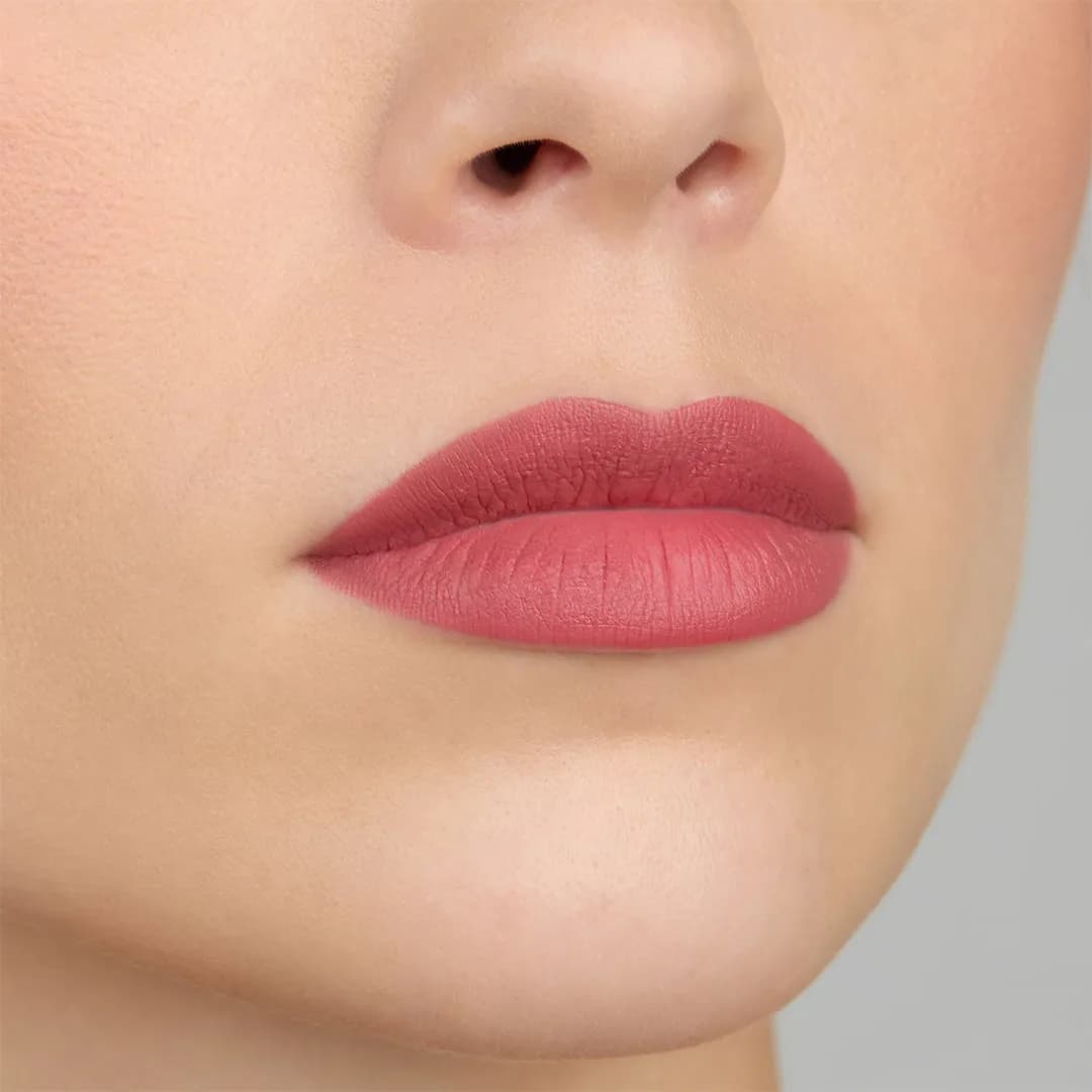 رژ لب مدادی مات پیپا EXCELLENT SUPERMATTE شماره 401 — تصویر ۳