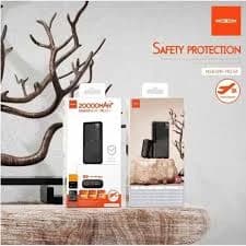 پاوربانک MOXOM مدل MX-PB164 ظرفیت 20000mAh — تصویر ۳