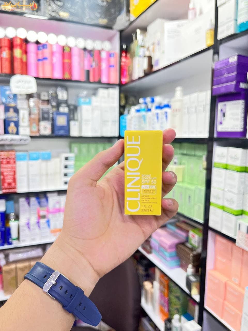 ضد آفتاب مینرال کلینیک Clinique — تصویر ۹