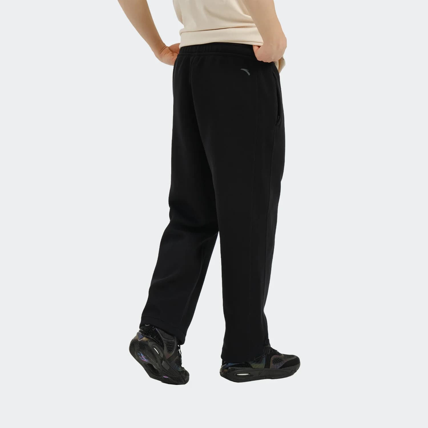شلوار مردانه آنتا مدل ANTA CLUTCH PLAYER Knit Track Pants — تصویر ۳