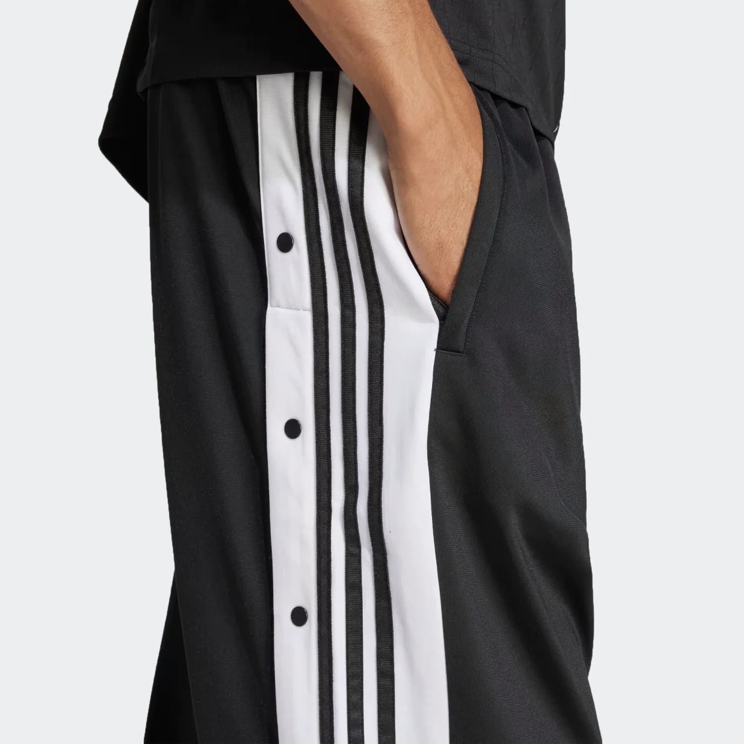 شلوار مردانه آدیداس مدل Originals Adibreak Pants — تصویر ۵